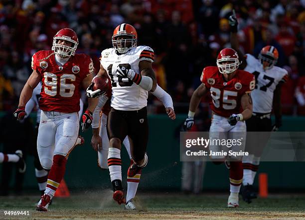 Joshua Cribbs of the Cleveland Browns returns his second kickoff of the day for a touchdown to set an NFL record of 8 in a season during the game...