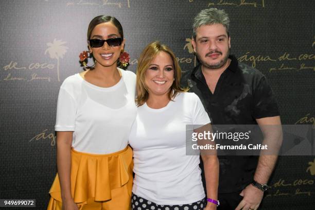 Singer Anitta,Liana Thomaz and Renato Thomaz pose at Agua de Coco Backstage at SPFW N45 Summer 2019 at Ibirapuera's Bienal Pavilion on April 21, 2018...