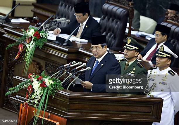 Susilo Bambang Yudhoyono, Indonesia's president, delivers the budget speech at parliament in Jakarta, Indonesia, on Monday, Aug. 3, 2009. Indonesia...