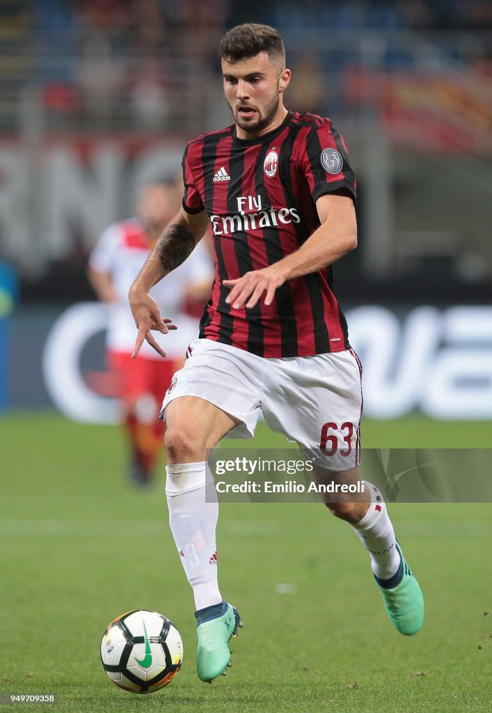 AC Milan v Benevento Calcio - Serie A