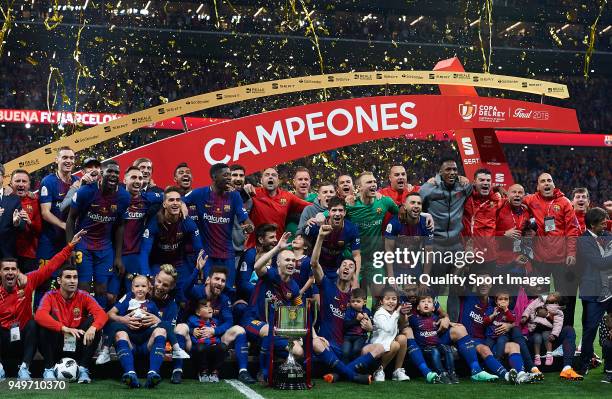 The Barcelona team celebrates winning the cup after the end of the Spanish Copa del Rey Final match between Barcelona and Sevilla at Wanda...