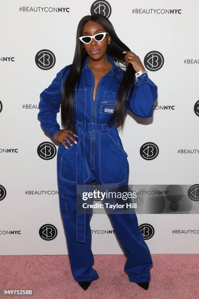 Aina More Photos and Premium High Res Pictures - Getty Images