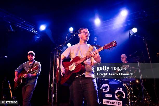 Gale Paridjanian and Olly Knights of the British band Turin Brakes perform live on stage during a concert at the Frannz on April 21, 2018 in Berlin,...