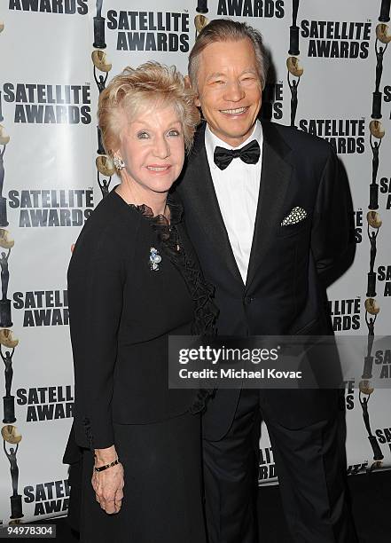Actor Michael York recipient of the International Press Academy's 2009 Mary Pickford Award, and wife Patricia McCallum attend the 14th Annual...
