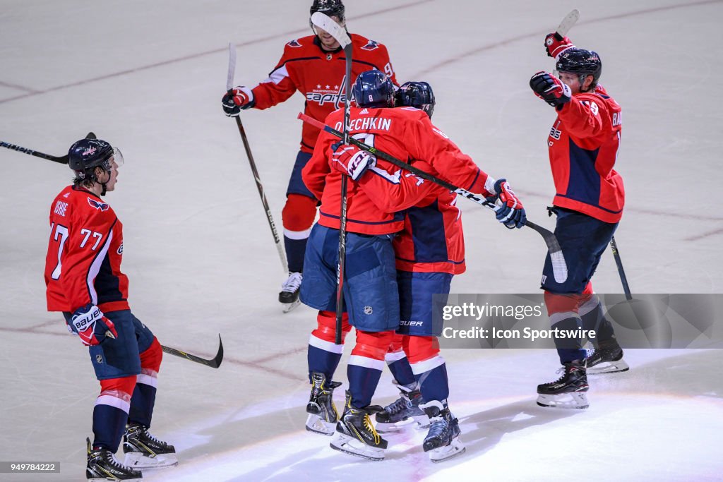 NHL: APR 21 Stanley Cup Playoffs First Round Game 5 - Blue Jackets at Capitals