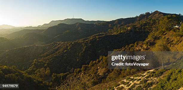 hollywood hills sunset - hollywood los angeles stockfoto's en -beelden