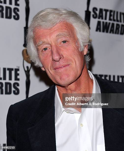 Cinematographer Roger Deakins arrives at the International Press Academy's 14th Annual Satellite Awards on December 20, 2009 in Los Angeles,...