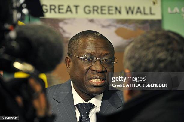 Senegalese Mactar Cisse representing the "Great Green Wall" speaks to the press at the Bella Center in Copenhagen on December 16, 2009 on the 10th...