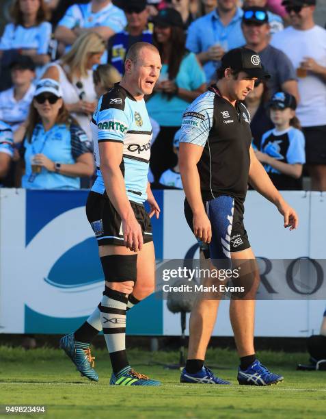 Luke Lewis of the Sharks walks off injured during the round seven NRL match between the Cronulla Sharks and the Penrith Panthers at Southern Cross...