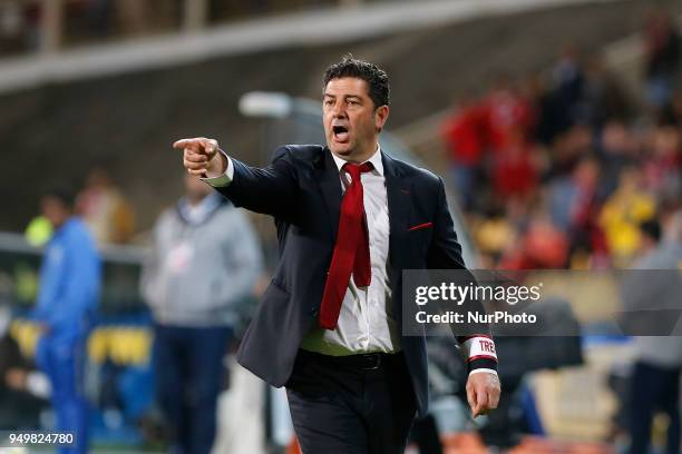 Benficas head coach Rui Vitoria from Portugal during the Premier League 2017/18 match between Estoril Praia v SL Benfica, at Estadio Antonio Coimbra...