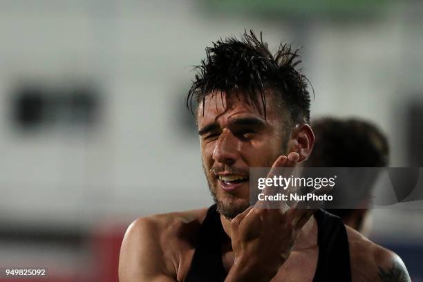 Benfica's Argentinian forward Eduardo Salvio celebrates after scoring during the Portuguese League football match between Estoril Praia and SL...