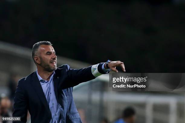 Estoril's coach Ivo Vieira gives instructions from the sideline during the Portuguese League football match between Estoril Praia and SL Benfica at...