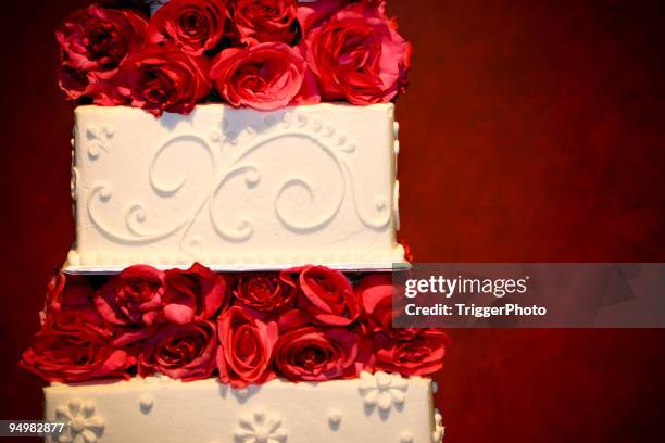 wedding cake - scroll pattern stock pictures, royalty-free photos & images