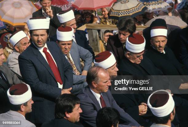 Membres de la communauté musulmane en novembre 1982, Yougoslavie.