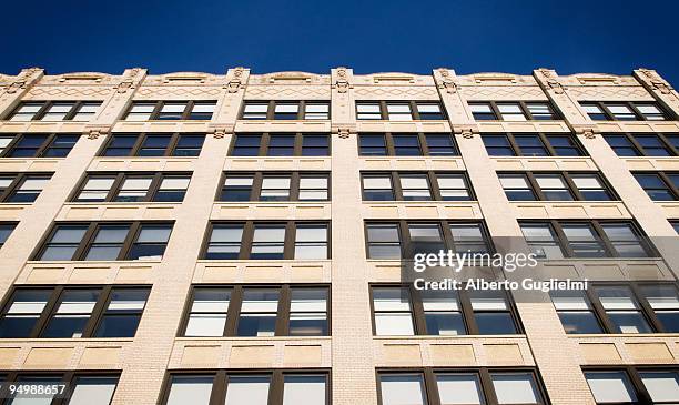 building in new york city - alberto guglielmi stock pictures, royalty-free photos & images