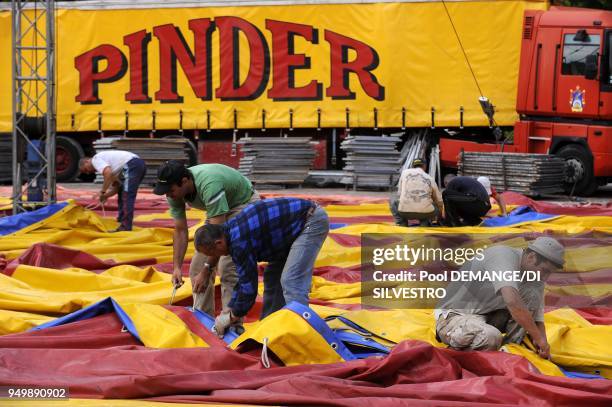 The Pinder Circus was created over 150 years ago. Each year it stops off at around 130 towns. Its big top seats 2500 people and is put up or down 260...