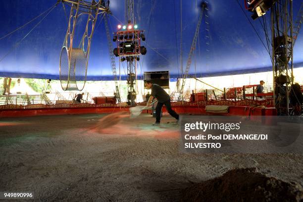 The Pinder Circus was created over 150 years ago. Each year it stops off at around 130 towns. Its big top seats 2500 people and is put up or down 260...