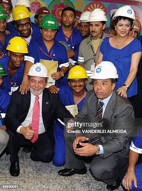 Brazilian President Luiz Inacio Lula da Silva , Rio de Janeiro's Governor Sergio Cabral and the Chief of the Civilian Household of the Presidency...