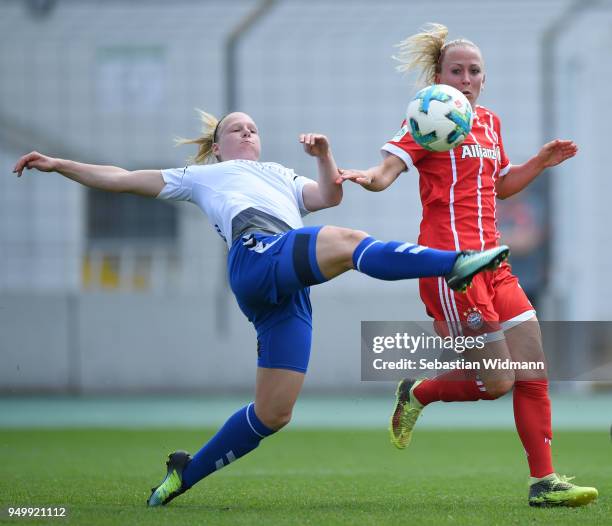 Annalena Breitenbach of Jena and Mandy Islacker of Bayern Muenchen compete for the ball during the Allianz Frauen Bundesliga match between FC Bayern...