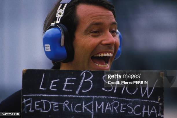 Michel Leeb pendant l'enregistrement de l'émission de télévision 'Certain Leeb Show' en septembre 1985 à Paris, France.
