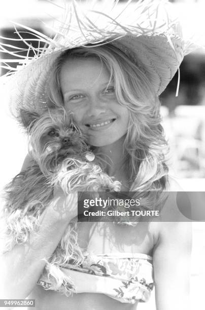 Portrait de l'actrice française Mimi Coutelier à Cannes, dans les Alpes-Maritimes, en France, le 1er mai 1979.