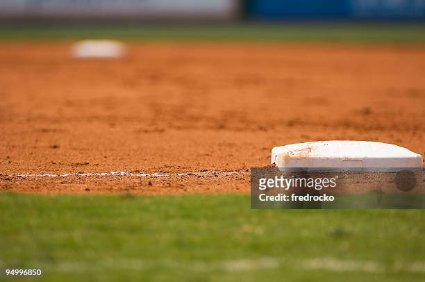 baseball field at a major league baseball game - baseball stock pictures, royalty-free photos & images