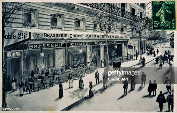 La brasserie Chope d'Alsace, 135 et 137 boulevard Sébastopol à Paris, France.