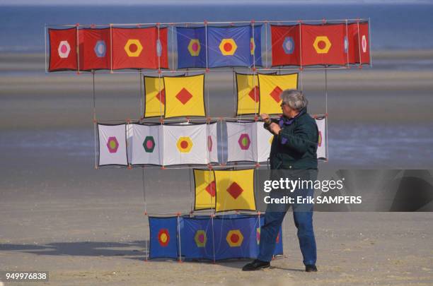 Rencontres internationales du cerf-volant le 9 avril 1989 à Berck, France.