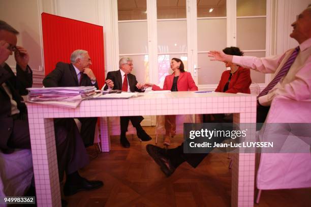 The candidate during a meeting in her office. Francois Rebsamen, Dominique Strauss-Kahn, Jean-Pierre Chevenement, Segolene Royal, Dominique...