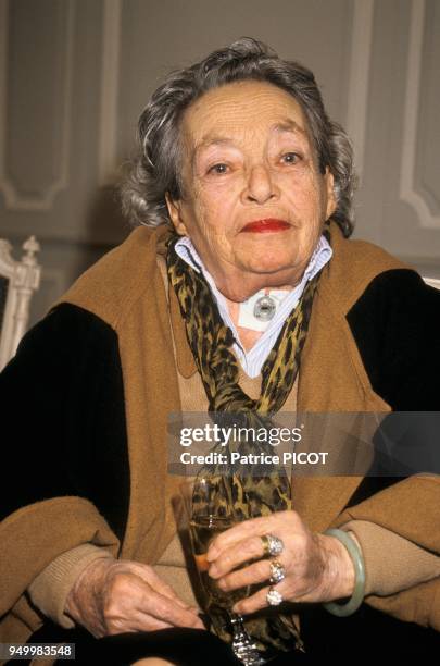 Marguerite Duras receives Austrian State Prize for European Literature.