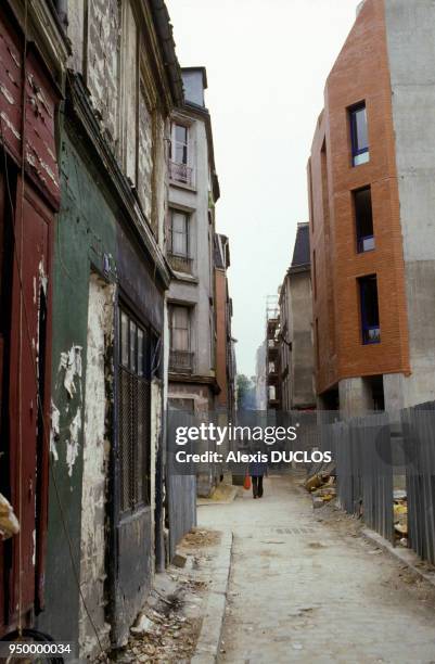 Renovation of Ilot Chalon near the Gare de Lyon with new buildings, in September 1987 in Paris, France.