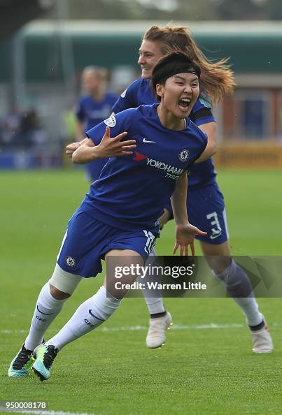 Chelsea Ladies v Wolfsburg - UEFA Womens Champions League Semi-Final: First Leg Chelsea Ladies v Wolfsburg - UEFA Womens Champions League Semi-Final: First Leg