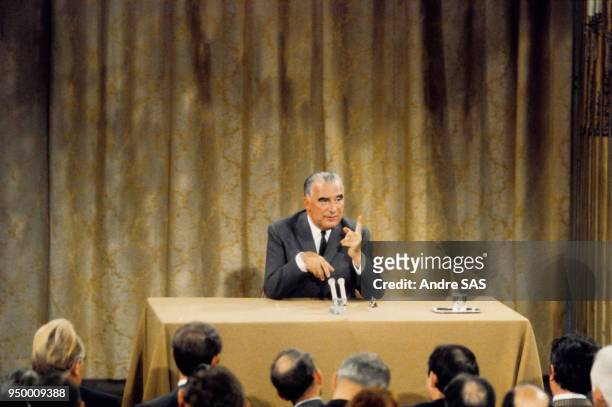 Georges Pompidou donne une conférence de presse à l'Elysée dans les ann�ées 70, Paris, France. Circa 1970.