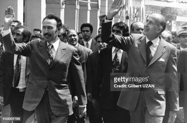 Visite à Constantine de Valéry Giscard d'Estaing, accompagné de Houari Boumédiène, Constantine, les 11 et 12 avril 1975, Algérie.