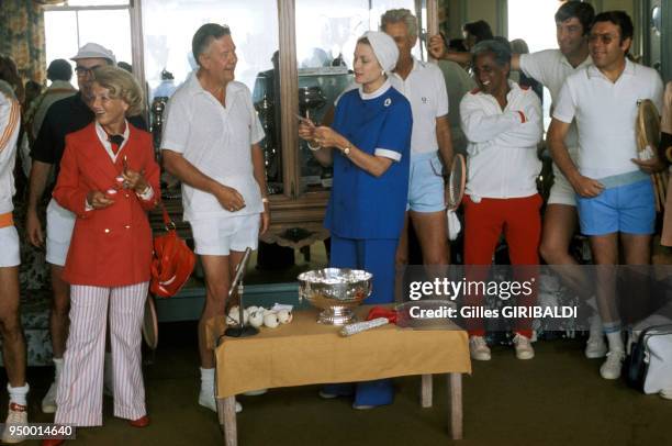 Grace de Monaco lors du tirage au sort d'une compétition de tennis le 4 mars 1976 à Monaco.