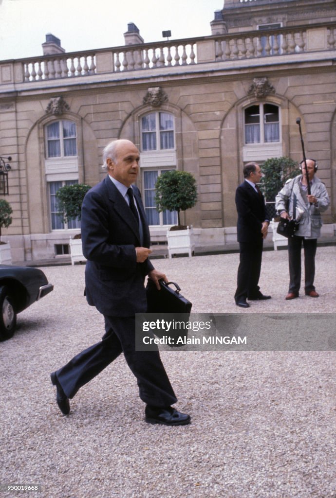 Alain Varray Portrait d'Alain Savary, homme politique français, circa 1970 à... News ...
