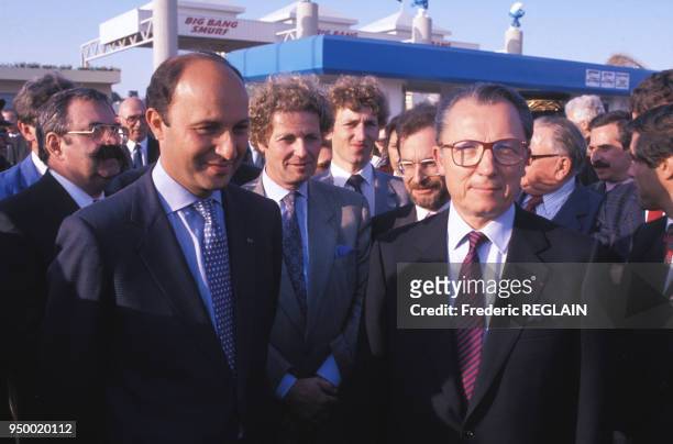 Laurent Fabius et Jacques Delors lors de l'inauguration d'un parc d'attractions en Lorraine en mai 1989, France.