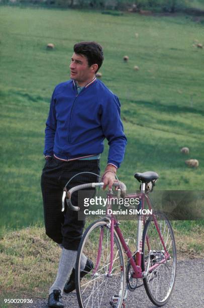 Portrait du cycliste Raymond Poulidor, circa 1970, France.