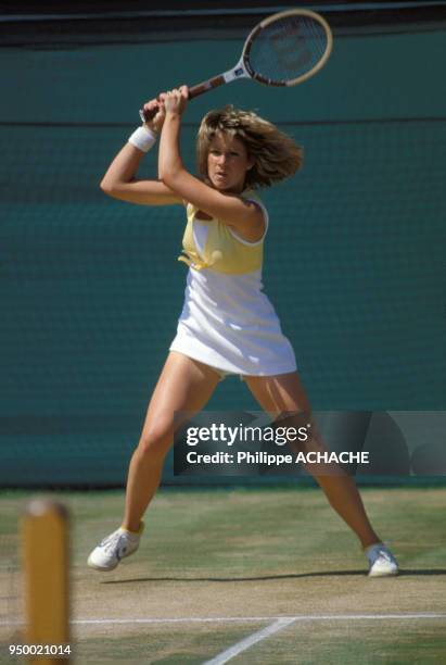 Portrait de la joueuse de tennis américaine Chris Evert, circa 1970.