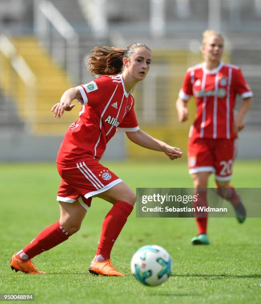 Sara Daebritz of Bayern Muenchen plays the ball during the Allianz Frauen Bundesliga match between FC Bayern Muenchen Women's and USV Jena Women's at...