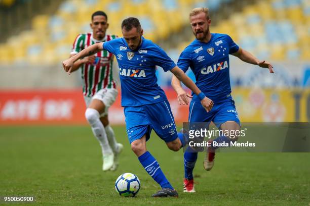 Mancuello of Cruzeiro controls the ball during a match between Fluminense and Cruzeiro as part of Brasileirao Series A 2018 at Maracana Stadium on...