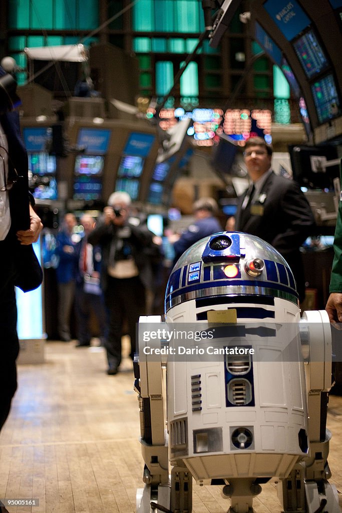 Howard Rofman R2-D2 visits the floor of the New York Stock Exchange on December 22 ...