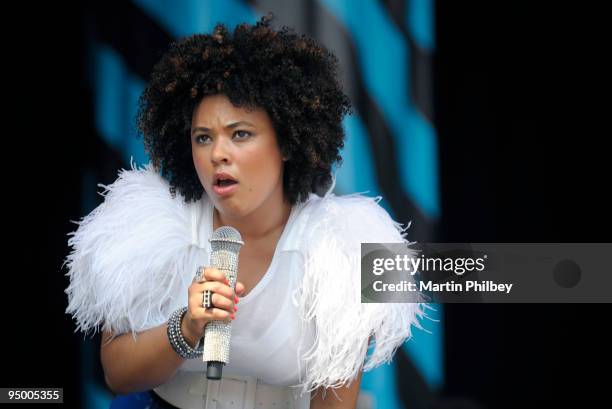 Connie Mitchell of Sneaky Sound System performs on stage at Homebush Olympic Venue during Big Day Out Sydney on January 23rd 2009 in Sydney,...