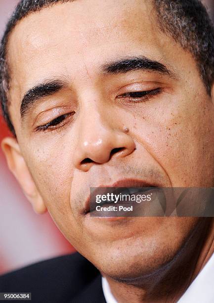 President Barack Obama speaks during a meeting with CEOs of several small and community banks December 22, 2009 in the Roosevelt Room at the White...