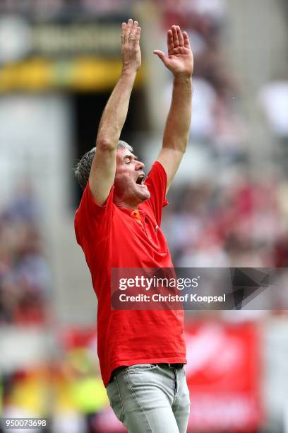 Head coach Friedhelm Funkel of Duesseldorf reacts during the Second Bundesliga match between Fortuna Duesseldorf and FC Ingolstadt 04 at Esprit-Arena...