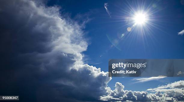 sky clearing up - weather stock pictures, royalty-free photos & images