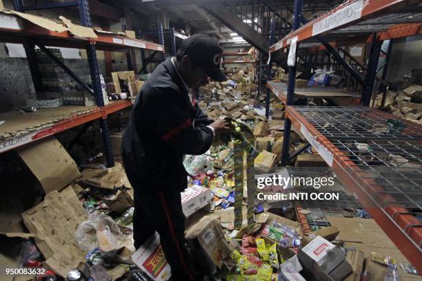 Market Ransacked 278 Supermarket Security Guard Stock Photos, High-Res Pictures, and ...