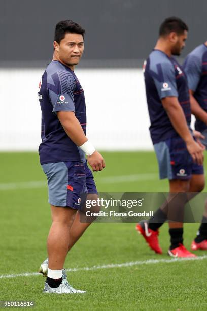 Mason Lino trains with the team during a New Zealand Warriors NRL media session at Mt Smart Stadium on April 23, 2018 in Auckland, New Zealand.