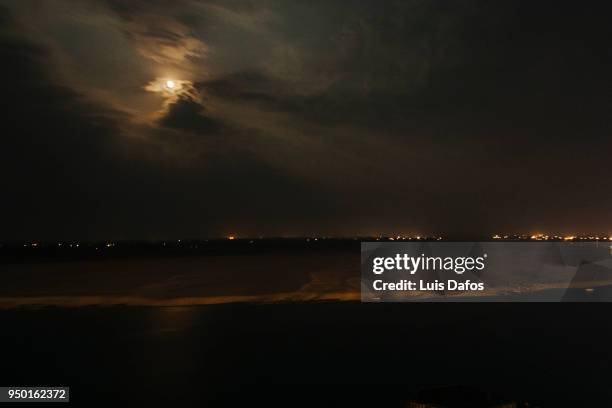 night ganges river landscape - varanasi panorama stock pictures, royalty-free photos & images