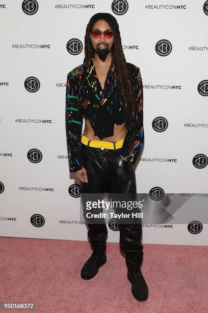 Ty Hunter attends the 2018 Beautycon NYC at The Jacob K. Javits Convention Center on April 22, 2018 in New York City.
